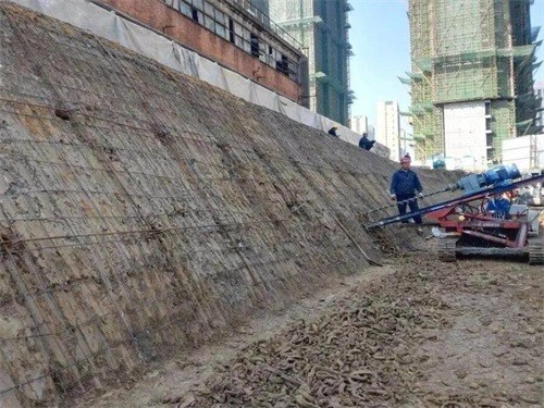 大竹建筑边坡支护